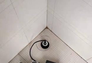 甘谷卫生间漏水维修之 loft 夹层储藏室毗邻暗管渗水哪家好，推荐诚匠小爱修缮